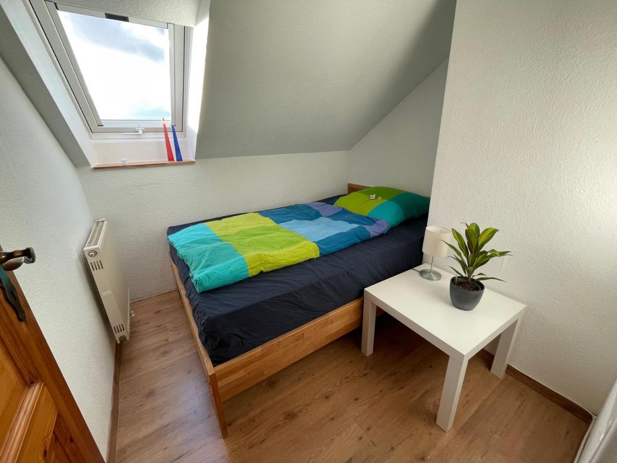 Ferienwohnung An Der Romantischen Strasse Direkt A3 Und A81 Eisingen  Εξωτερικό φωτογραφία